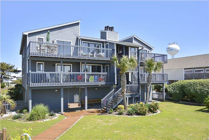 Island Club B3 building at Ocean Isle Beach